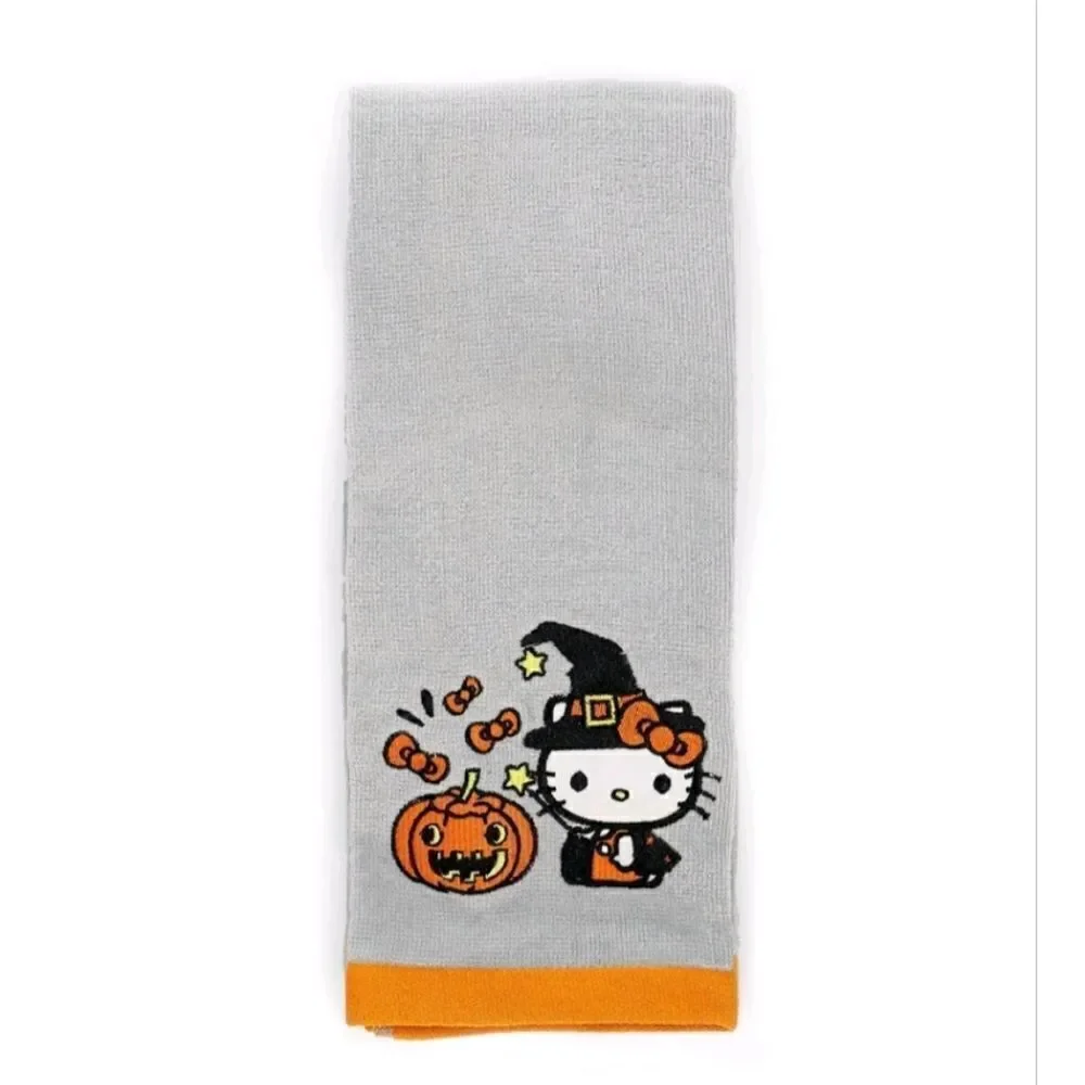 Nwt Hello Kitty Halloween Hand Towels Set. 2pc, 15 x 25
